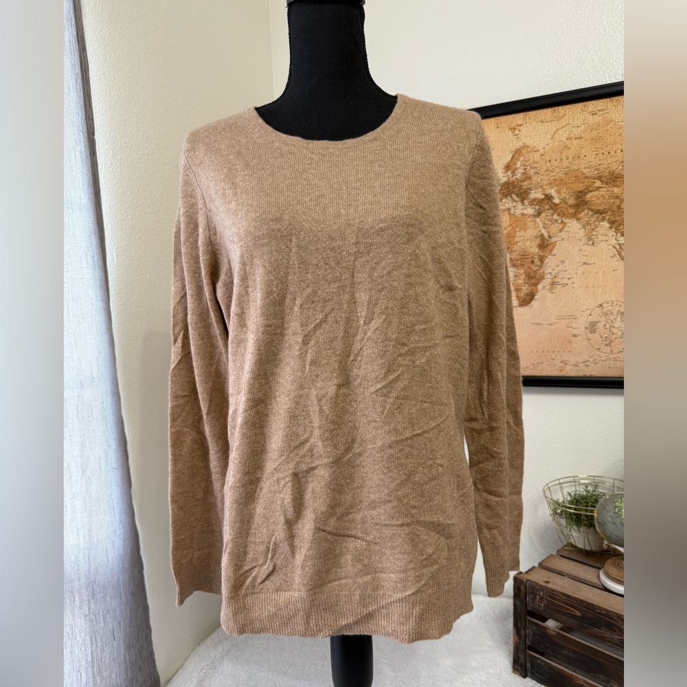 Charter Club Luxury cashmere sweater